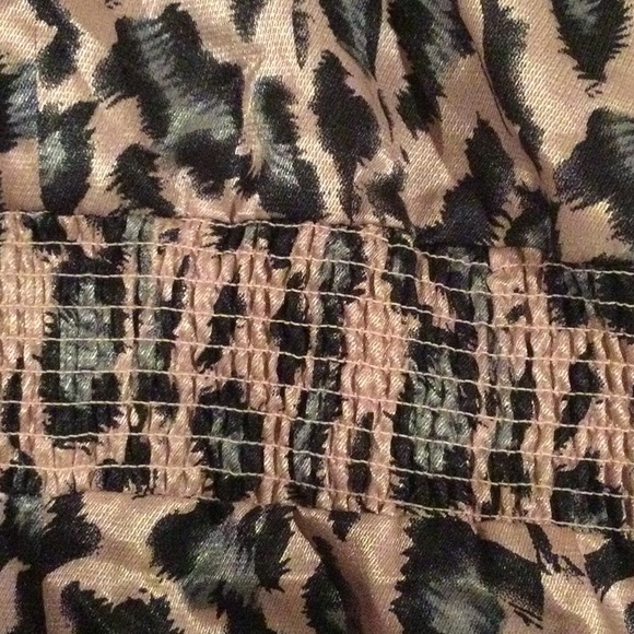 Sassy romper - Picture 4 of 7